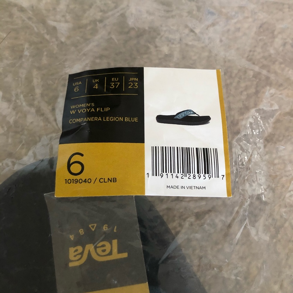 Nip Women’s Teva “Voya” Flip Flops Size 6 - image 3